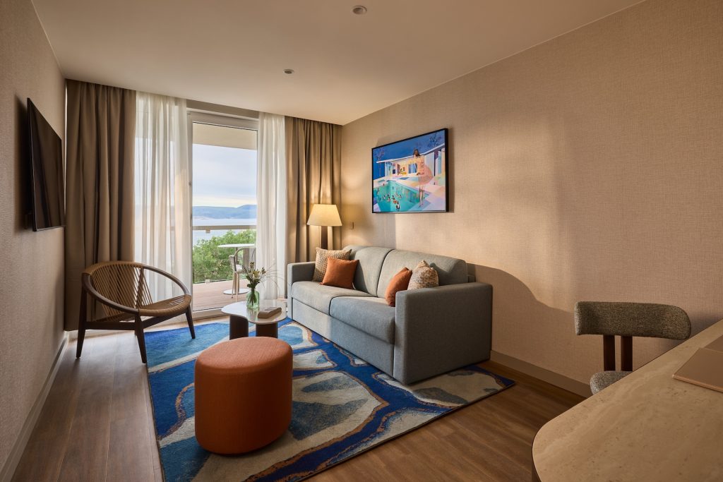 Movenpick - Junior Suite1